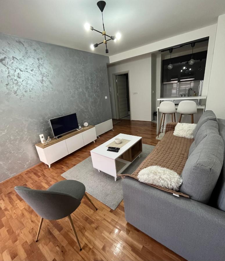 Apartman Lux Vranje Luaran gambar
