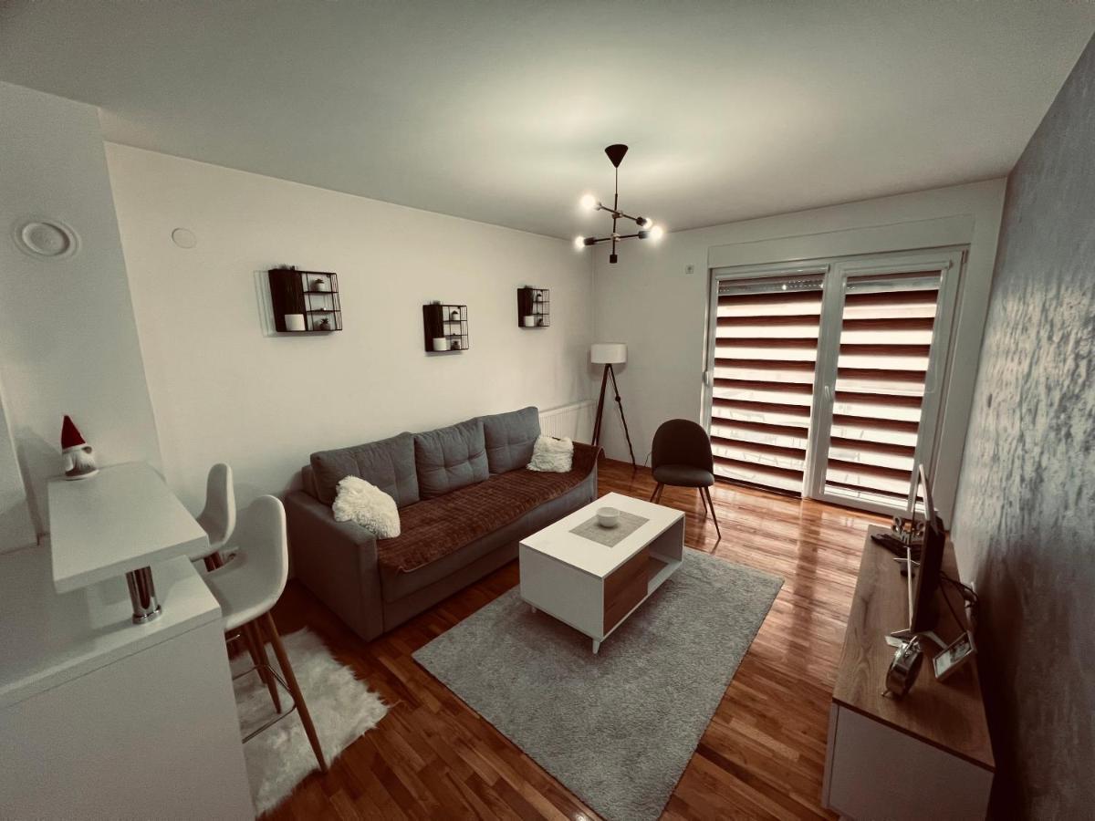 Apartman Lux Vranje Luaran gambar