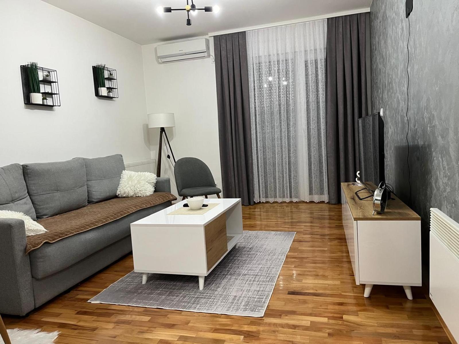 Apartman Lux Vranje Luaran gambar