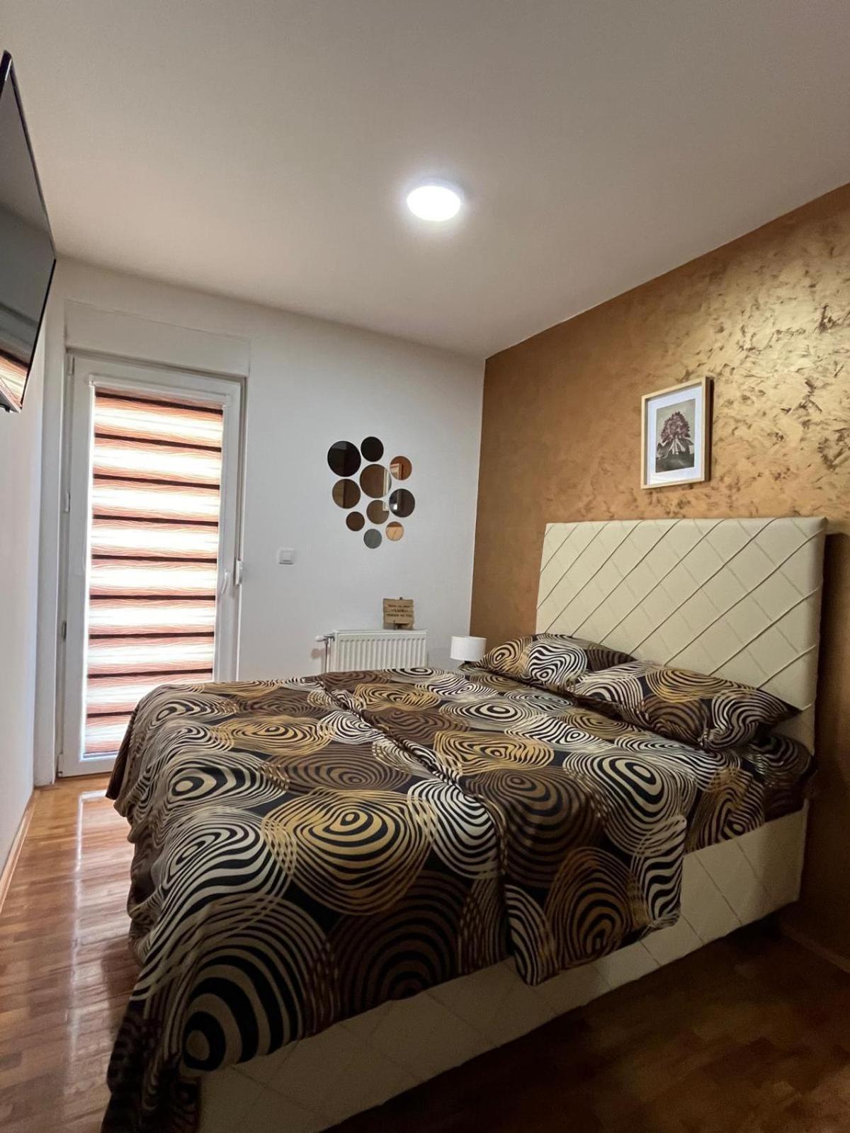 Apartman Lux Vranje Luaran gambar