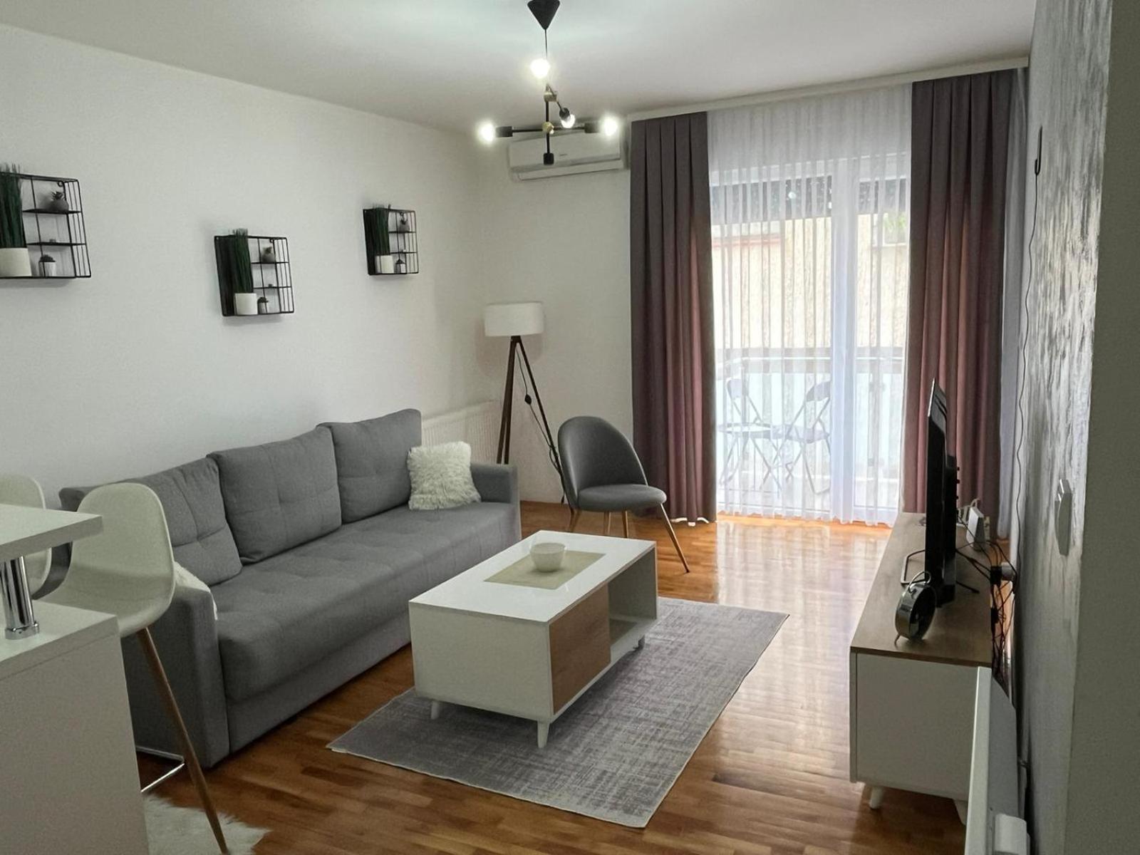 Apartman Lux Vranje Luaran gambar